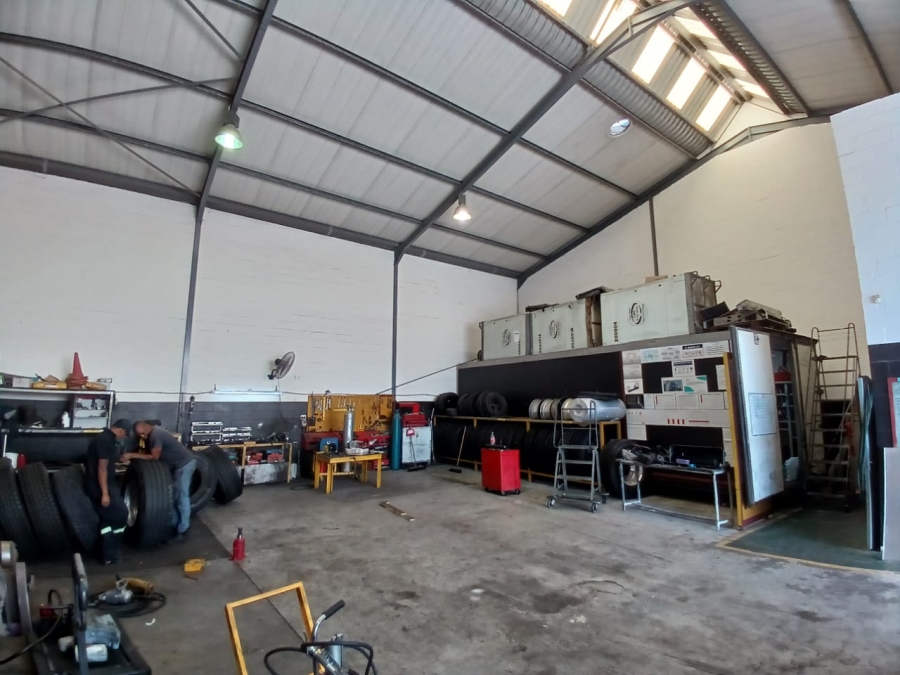 To Let commercial Property for Rent in Montague Gardens Western Cape
